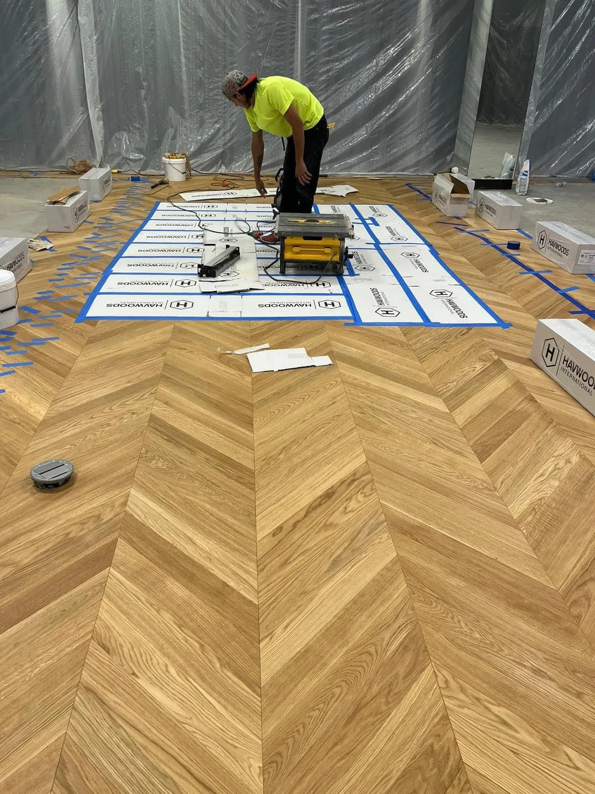 WOOD FLOORS INSTALLATION